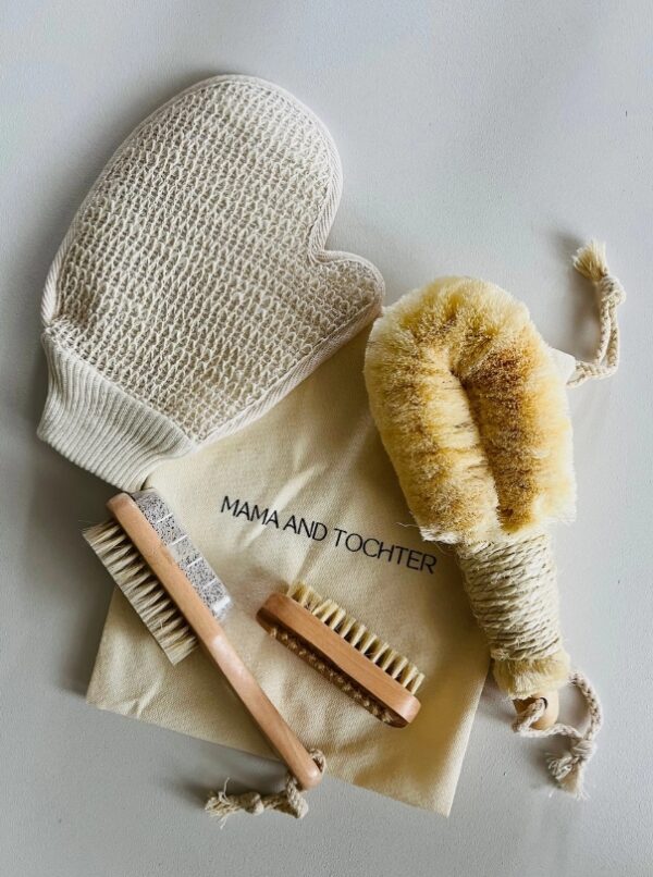 Set of 4 Bamboo Personal Care Brushes - Gift Set