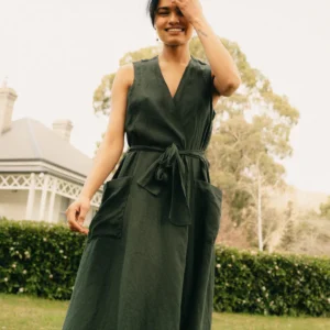 Geneviève wrap around linen dress