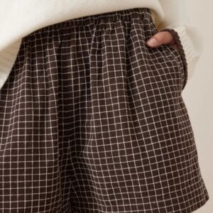 MILA SHORT/TEXTURED CHOCOLATE CHECK